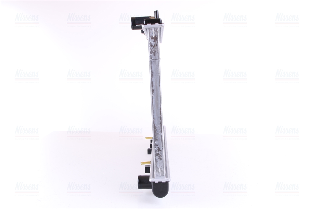 Engine cooling radiator Nissens 62865