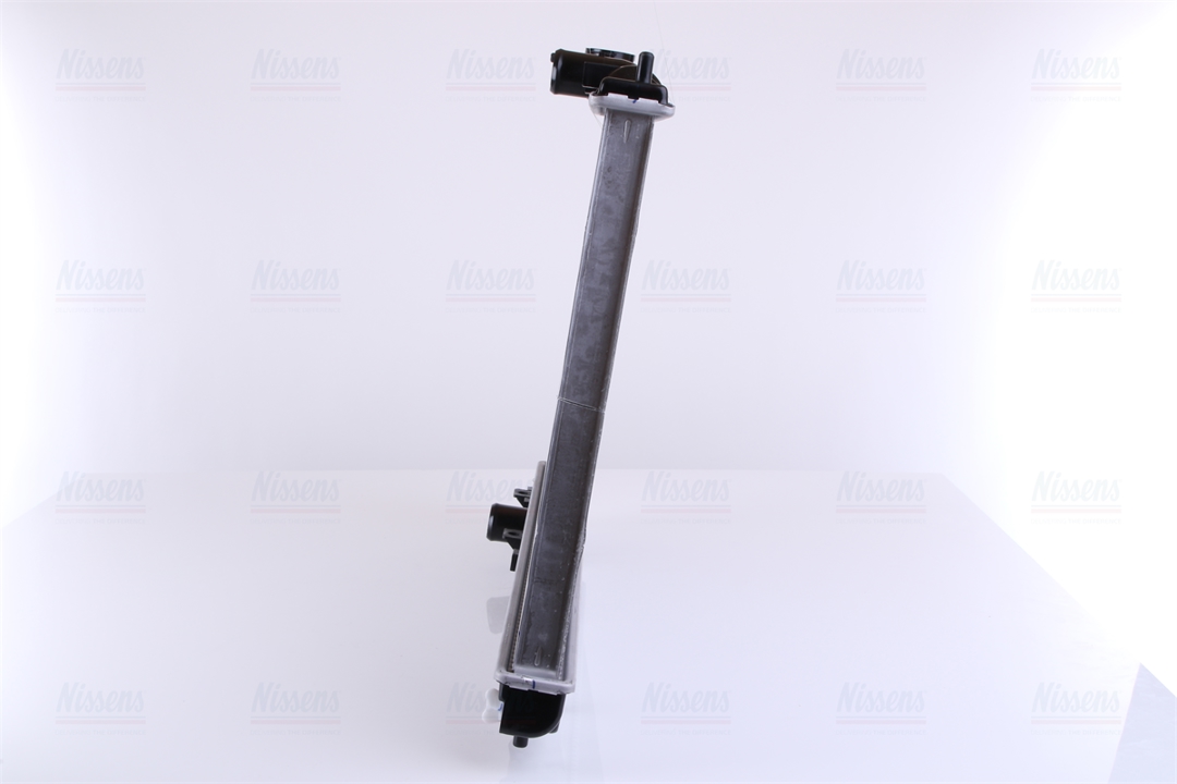 Engine cooling radiator Nissens 628956