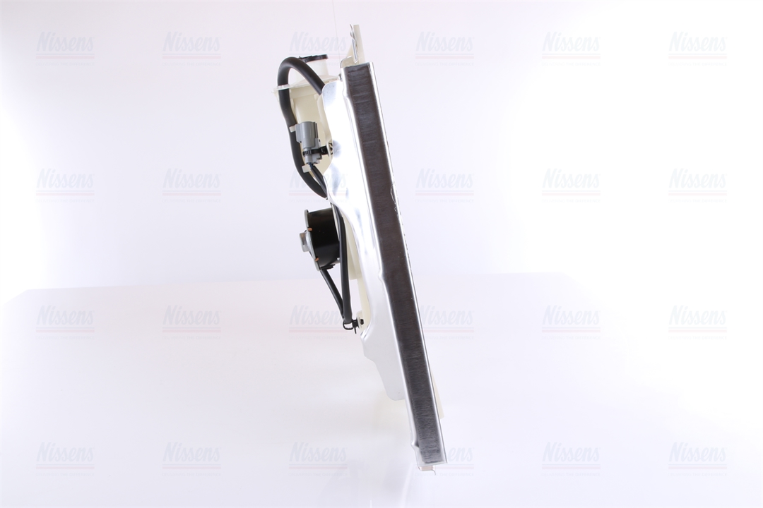 Hub, engine cooling fan wheel Nissens 85226