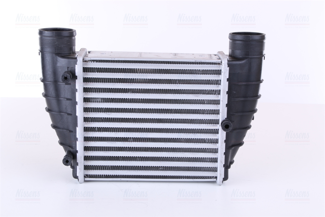 Intercooler, charger Nissens 96426