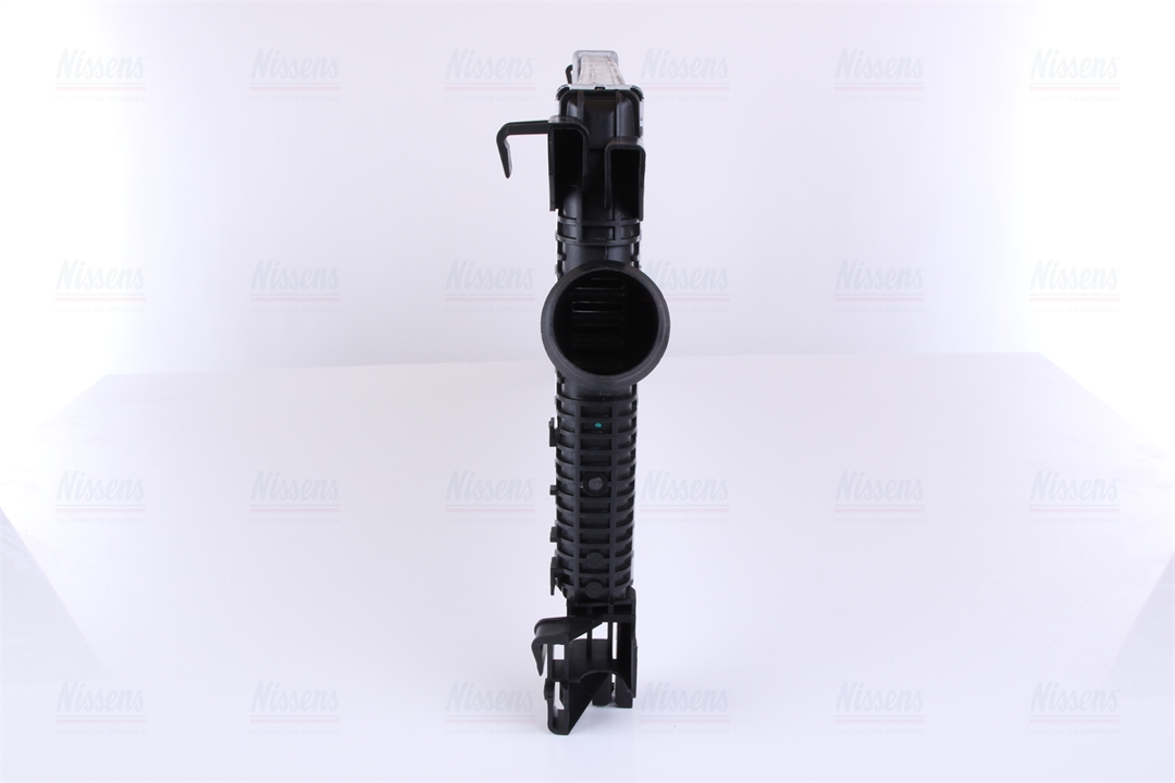 Intercooler, charger Nissens 96463