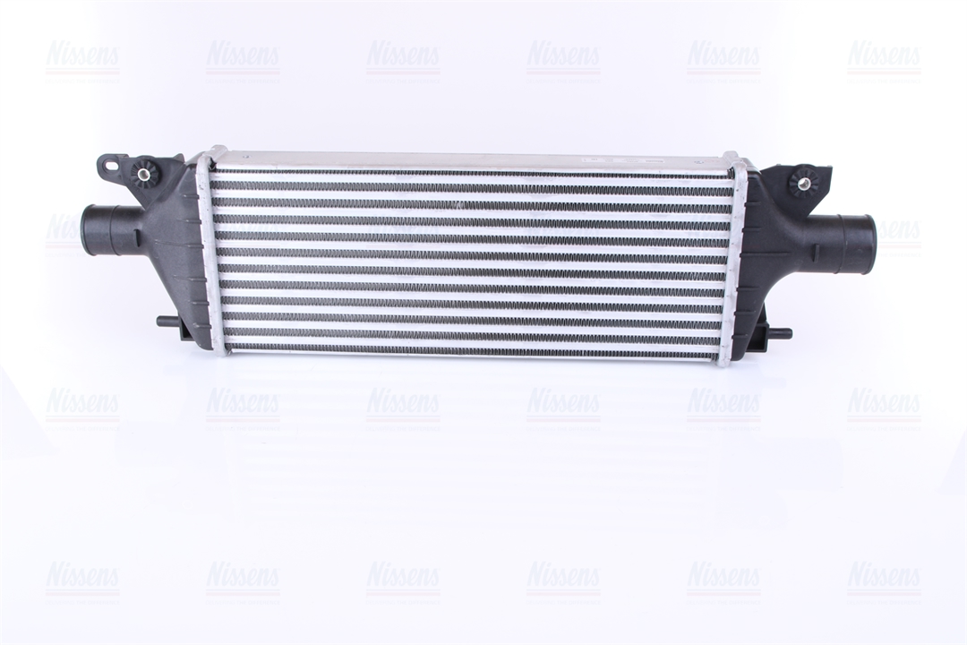 Intercooler, charger Nissens 96484