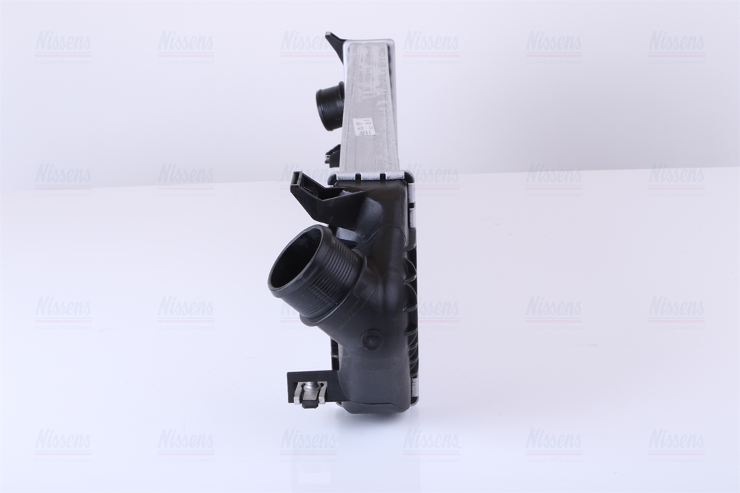 Intercooler, charger Nissens 96481