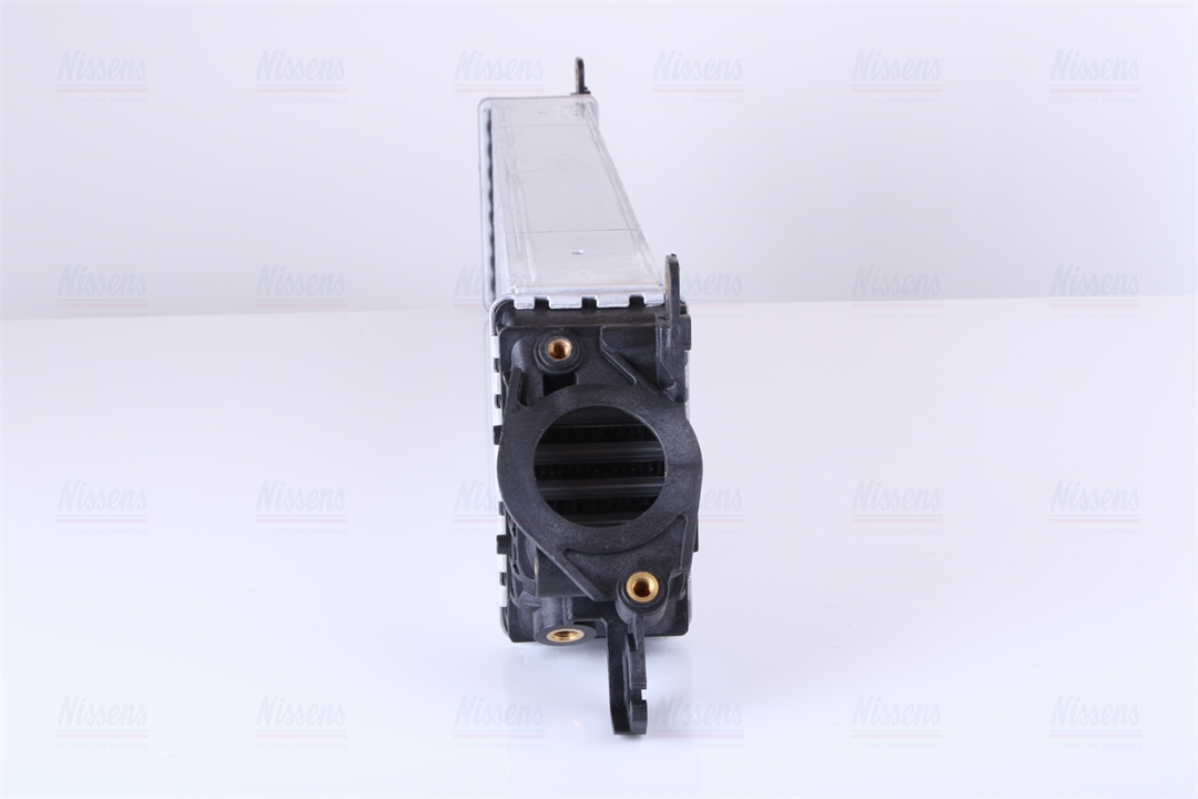 Intercooler, charger Nissens 96485