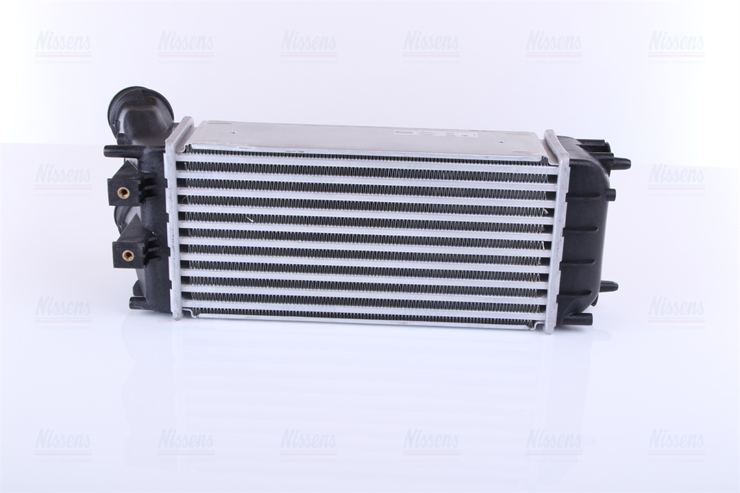 Intercooler, charger Nissens 96514