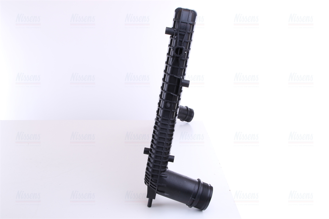Intercooler, charger Nissens 96542