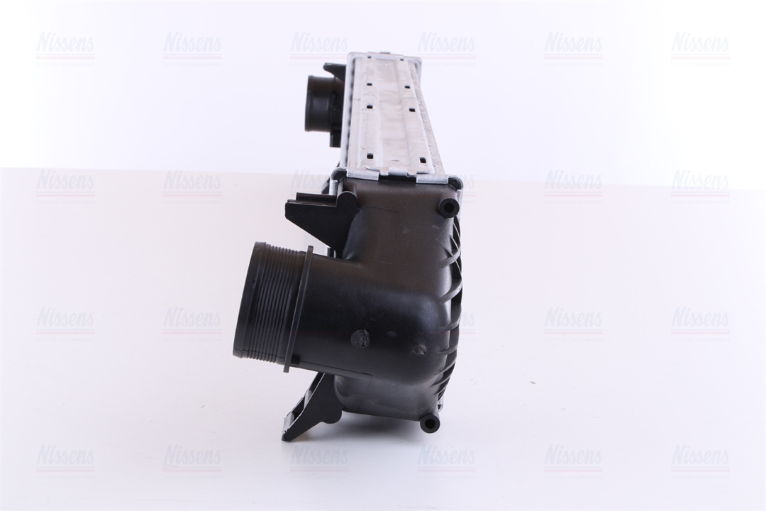 Engine cooling radiator Nissens 96561