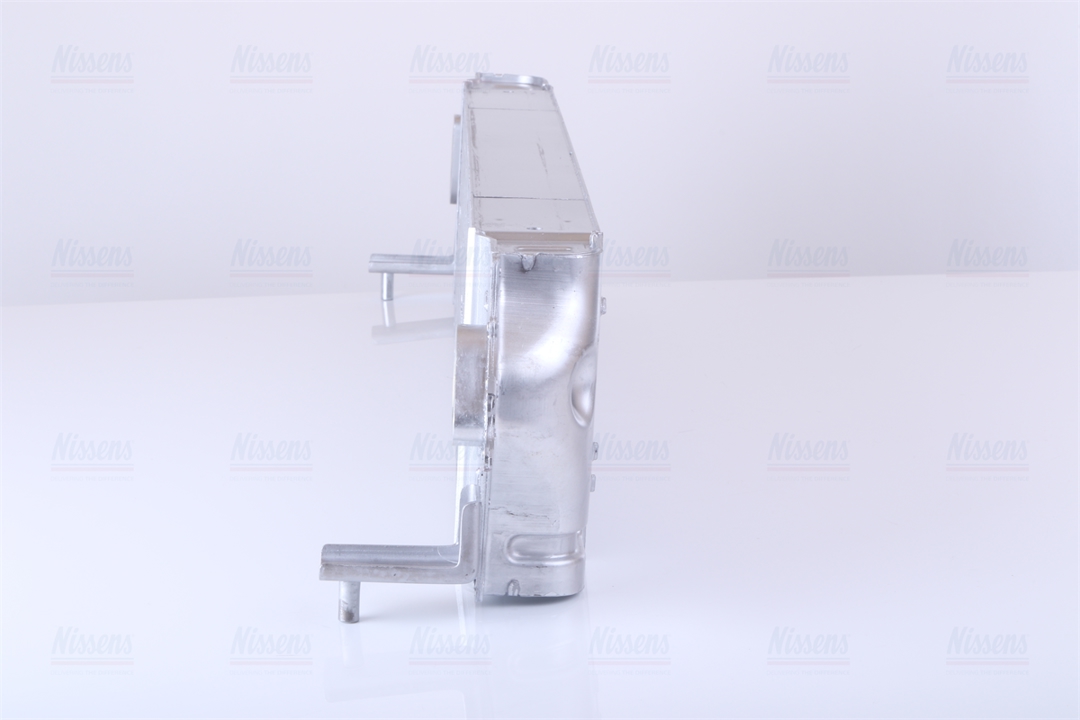 Intercooler, charger Nissens 96582
