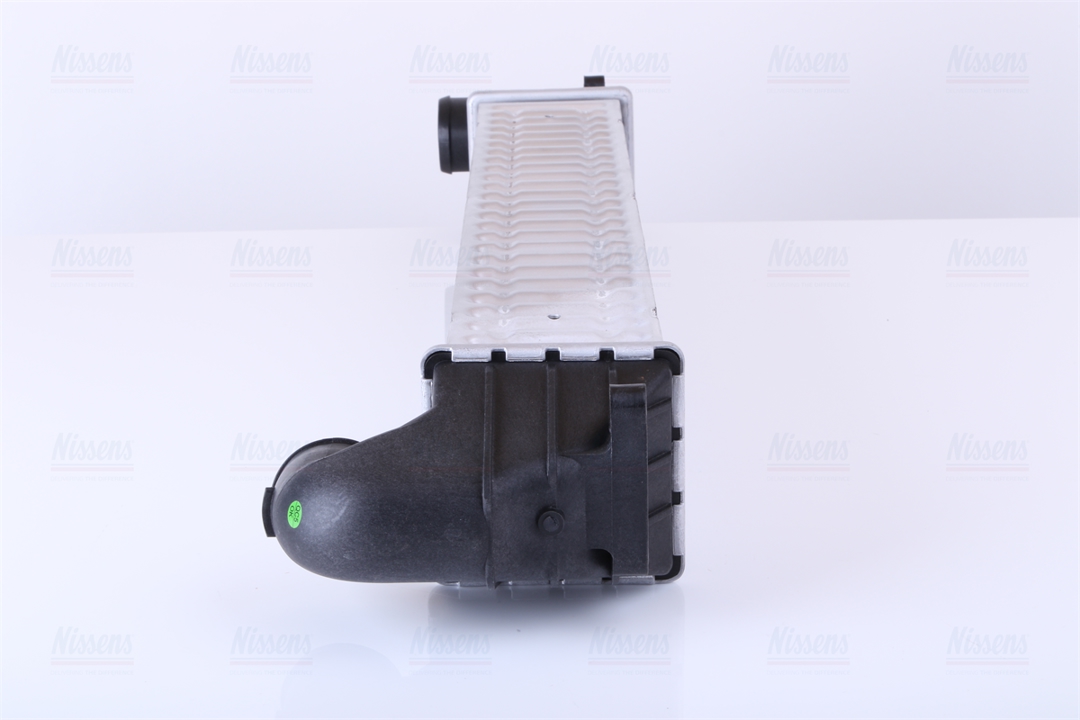 Intercooler, charger Nissens 96634