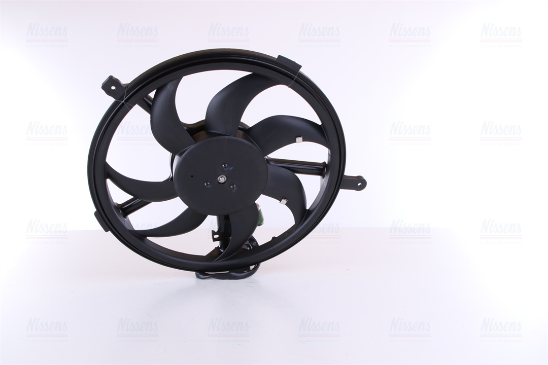Hub, engine cooling fan wheel Nissens 85631