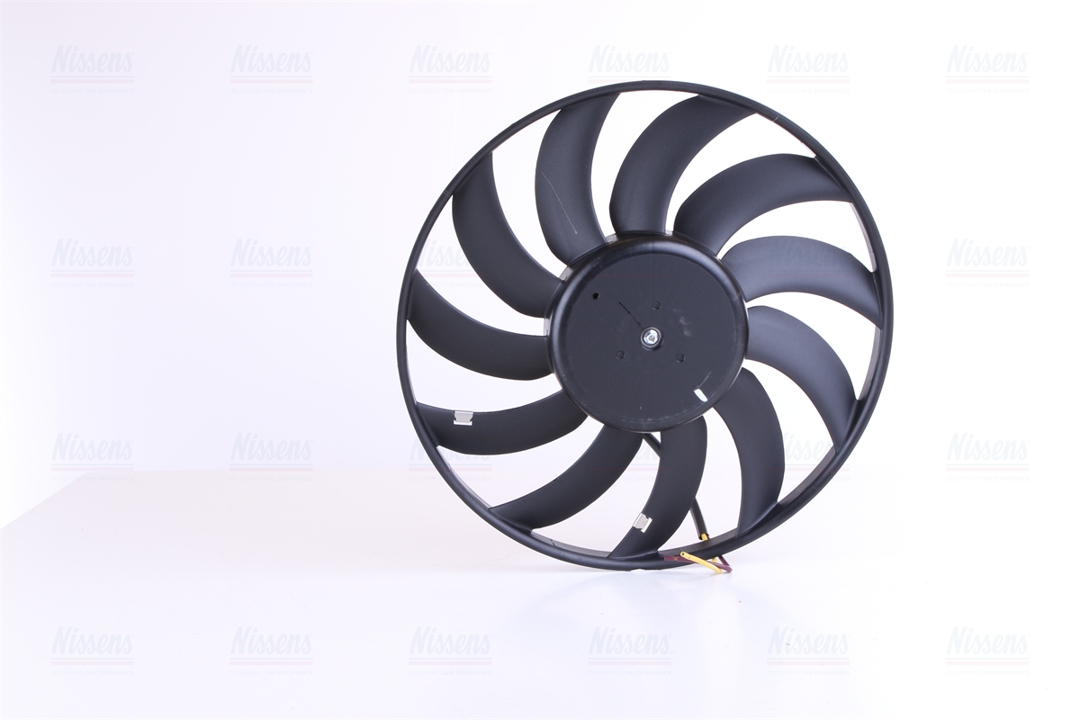 Hub, engine cooling fan wheel Nissens 85638