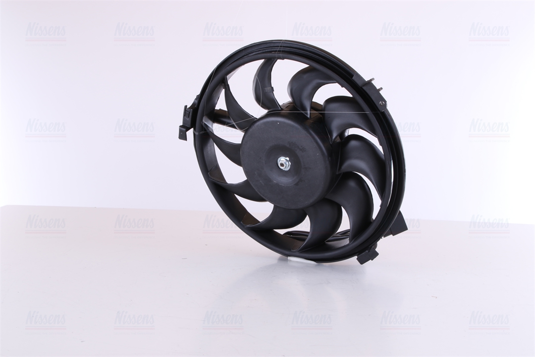 Hub, engine cooling fan wheel Nissens 85639