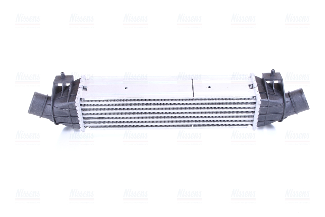 Intercooler, charger Nissens 96702