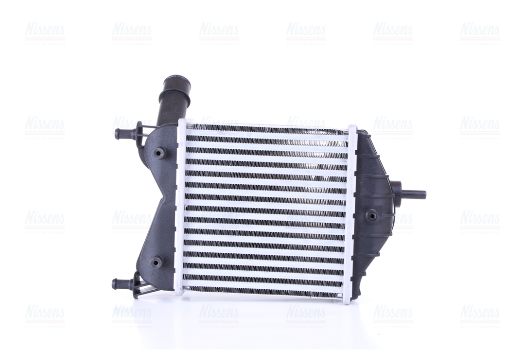 Intercooler, charger Nissens 96703