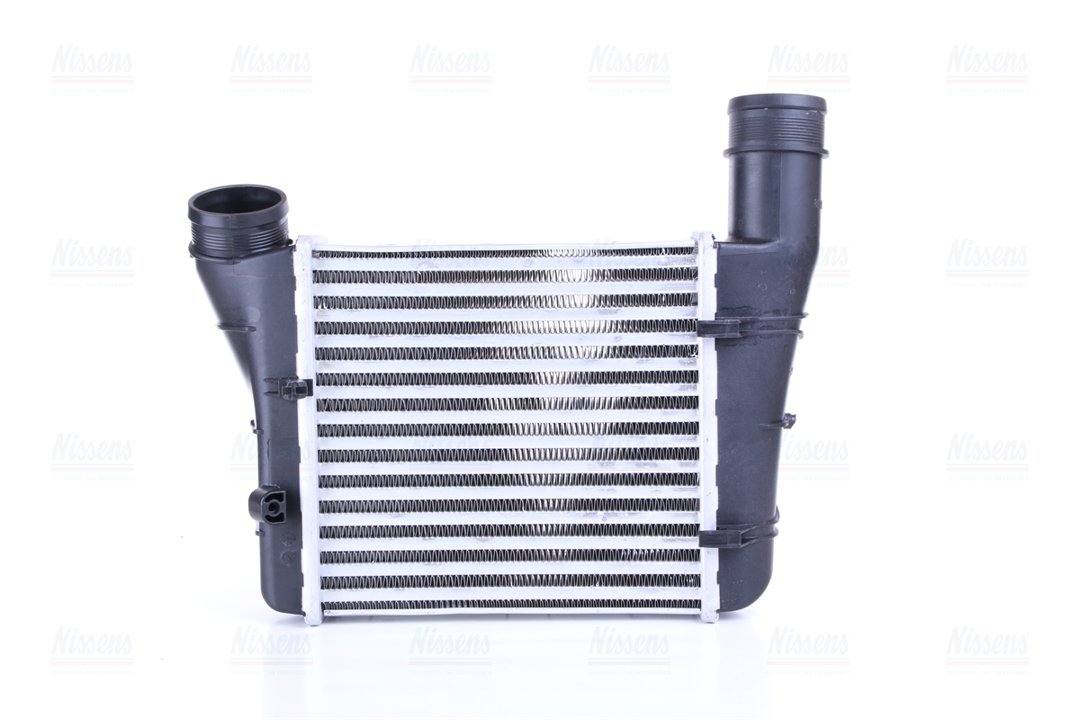 Intercooler, charger Nissens 96707