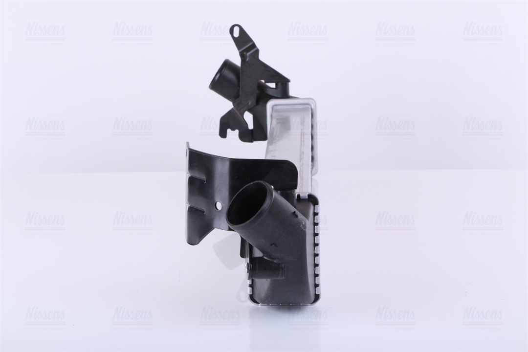 Intercooler, charger Nissens 96712
