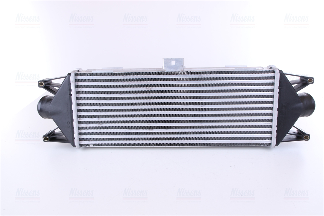 Intercooler, charger Nissens 96727