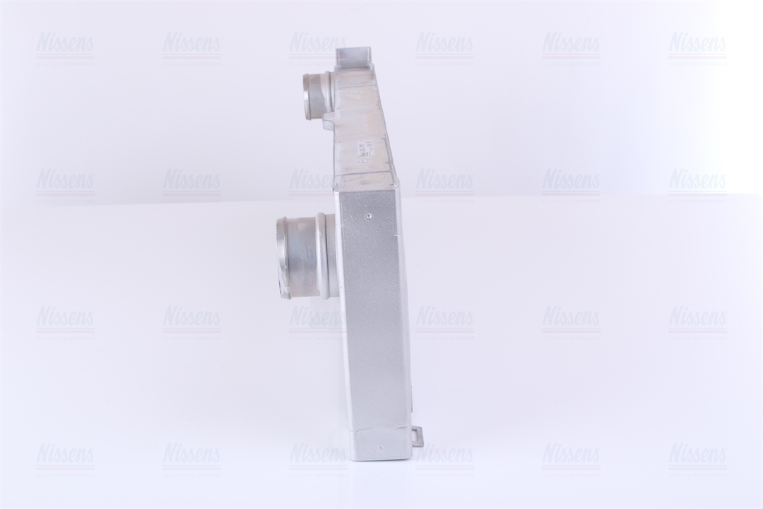 Intercooler, charger Nissens 96729