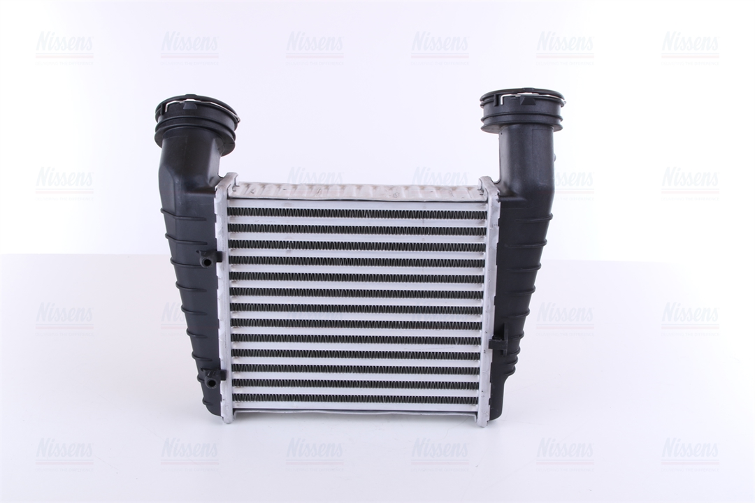 Intercooler, charger Nissens 96731