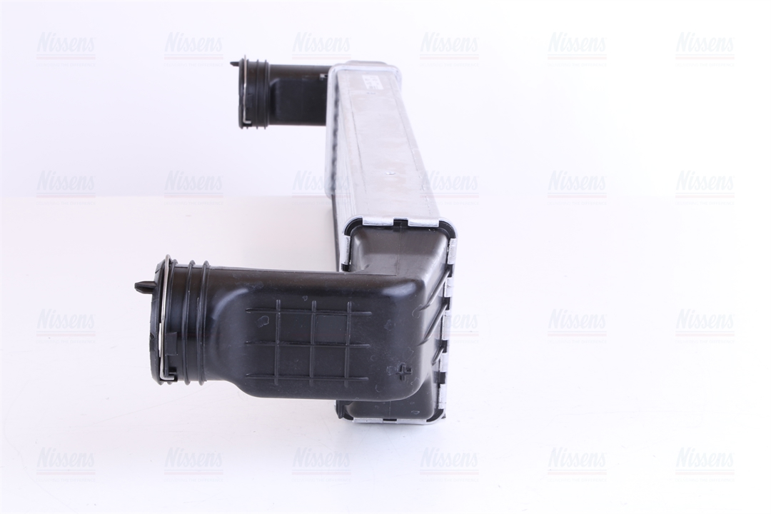 Intercooler, charger Nissens 96723