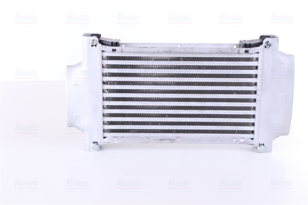 Intercooler, charger Nissens 96777