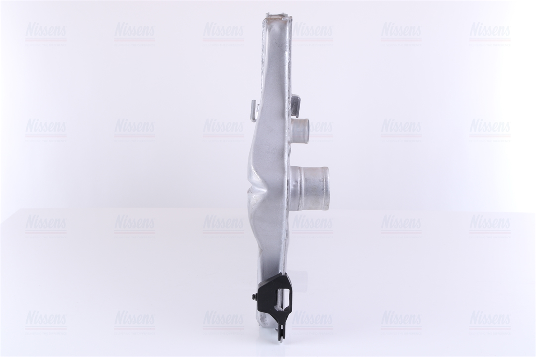 Intercooler, charger Nissens 96779