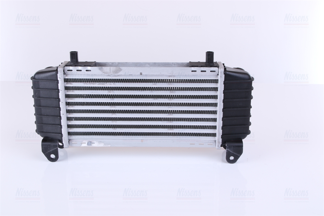 Intercooler, charger Nissens 96793