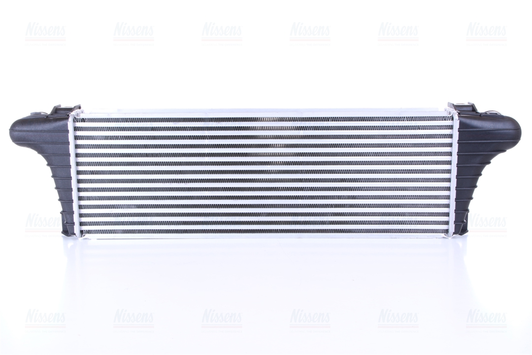 Intercooler, charger Nissens 96857