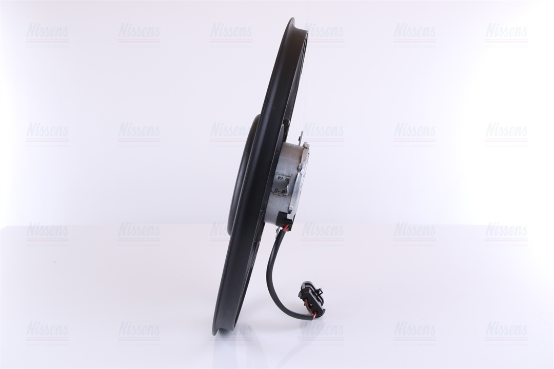 Hub, engine cooling fan wheel Nissens 85784