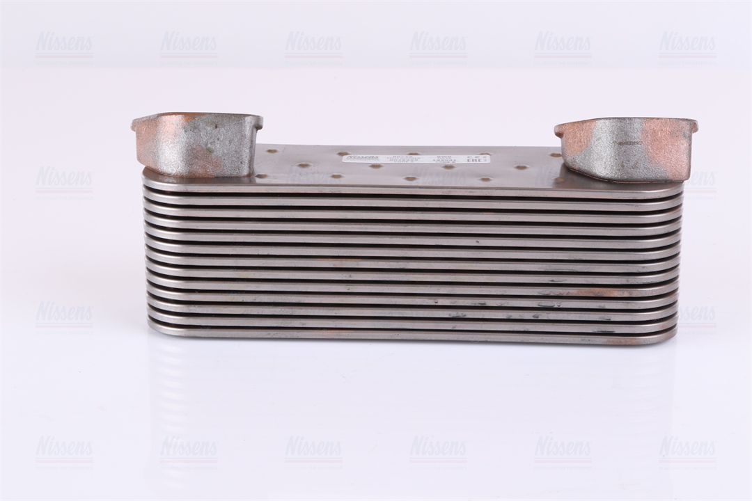 Oil cooler Nissens 90756