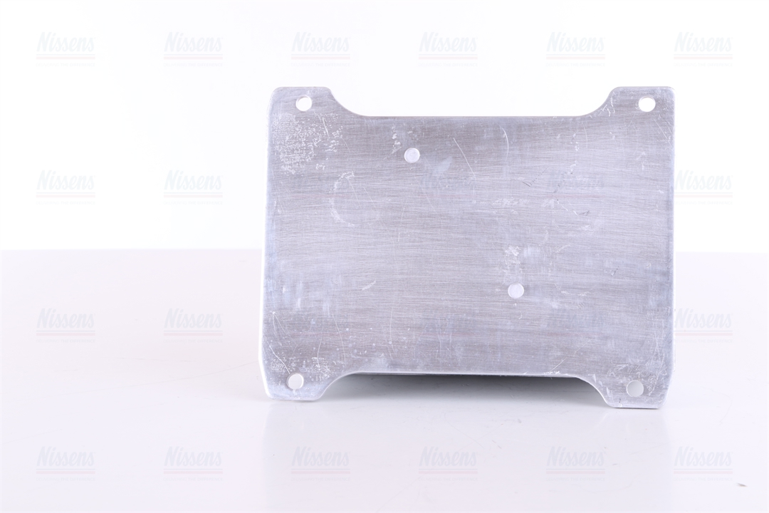 Oil cooler Nissens 90747