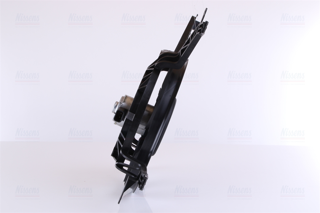Hub, engine cooling fan wheel Nissens 85751