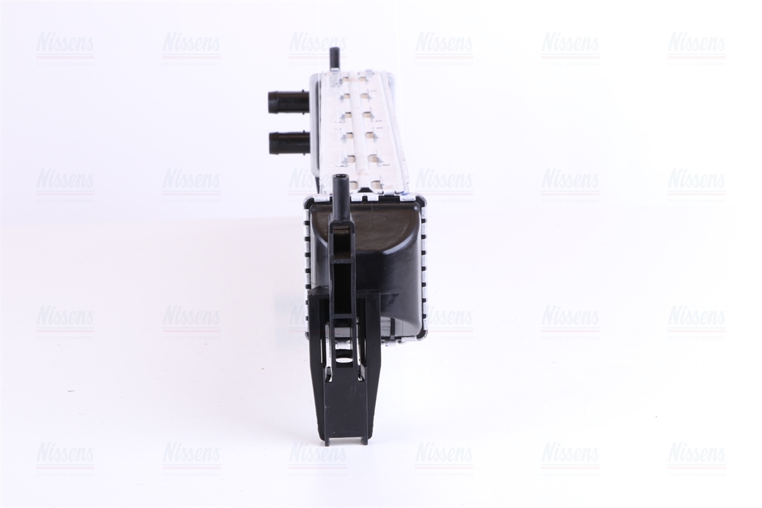 Engine cooling radiator Nissens 65331