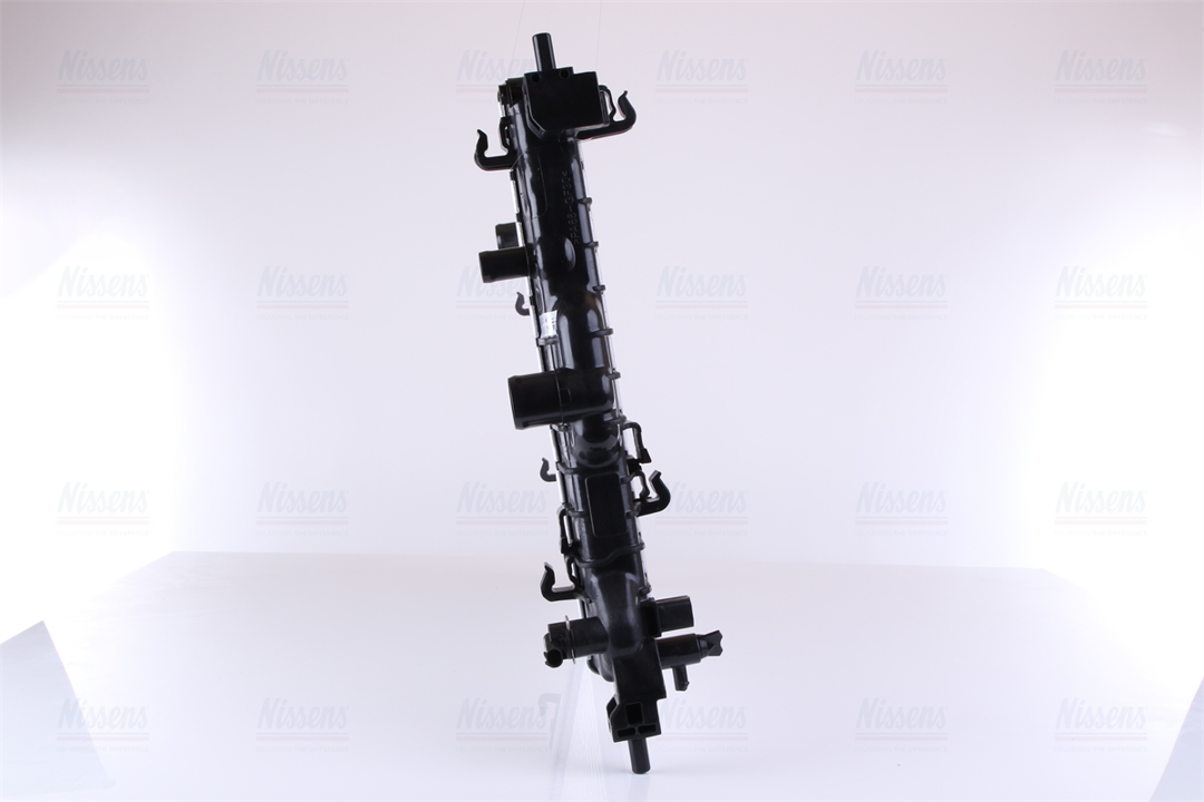 Engine cooling radiator Nissens 61697
