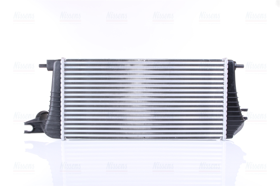Intercooler, charger Nissens 96393