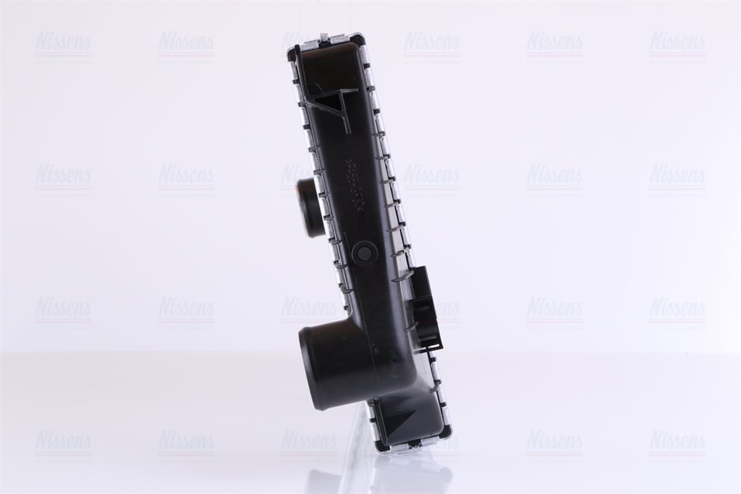 Intercooler, charger Nissens 96206