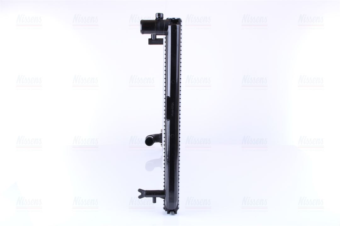 Engine cooling radiator Nissens 646913