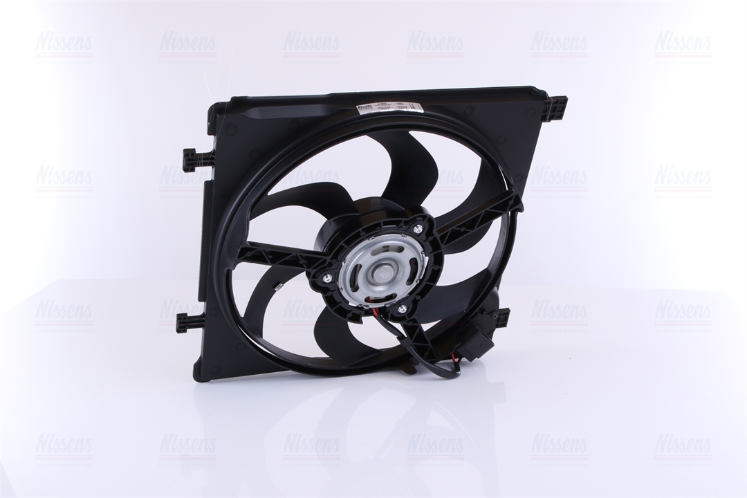 Hub, engine cooling fan wheel Nissens 85868