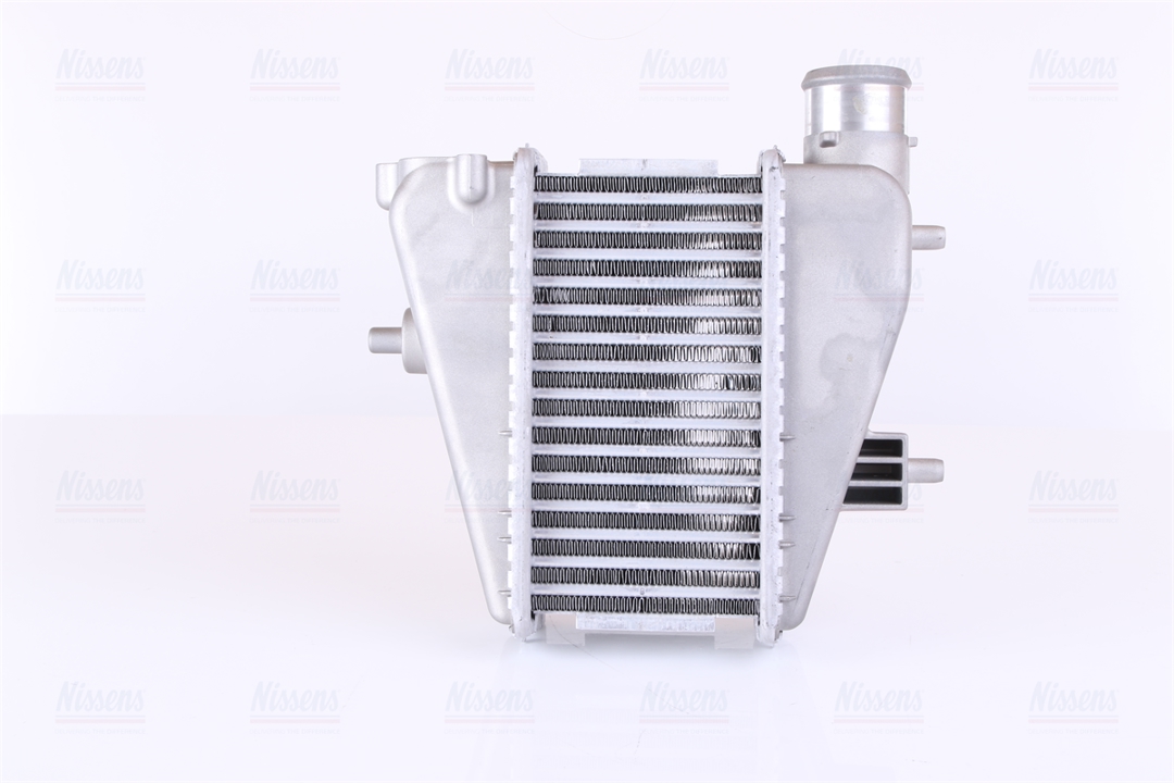 Intercooler, charger Nissens 96232