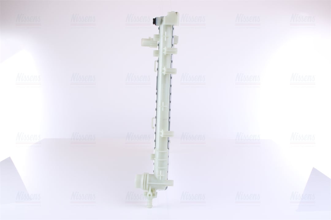 Engine cooling radiator Nissens 606159
