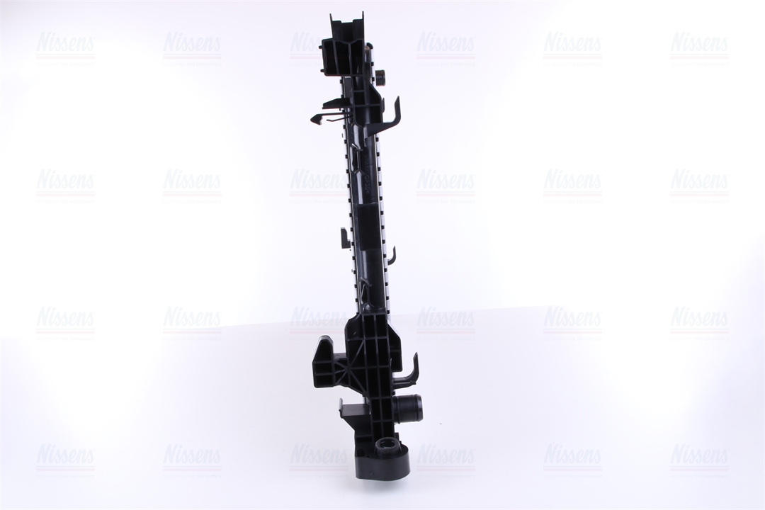 Engine cooling radiator Nissens 630792