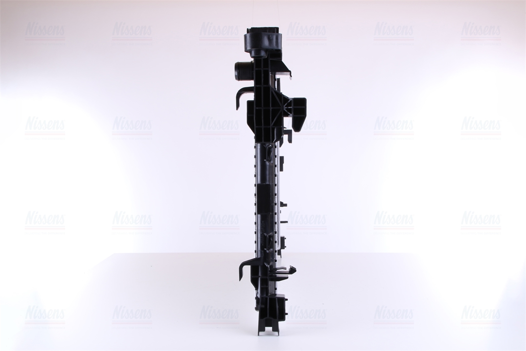 Engine cooling radiator Nissens 630793