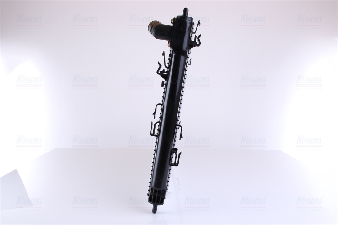 Engine cooling radiator Nissens 636034