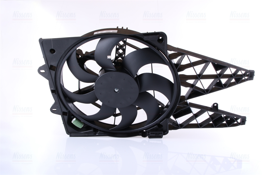 Hub, engine cooling fan wheel Nissens 850047