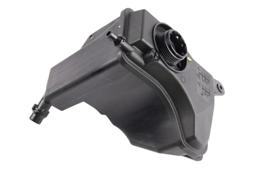 Coolant tank BMW X1: B4240123 BOGAP Expansion tank