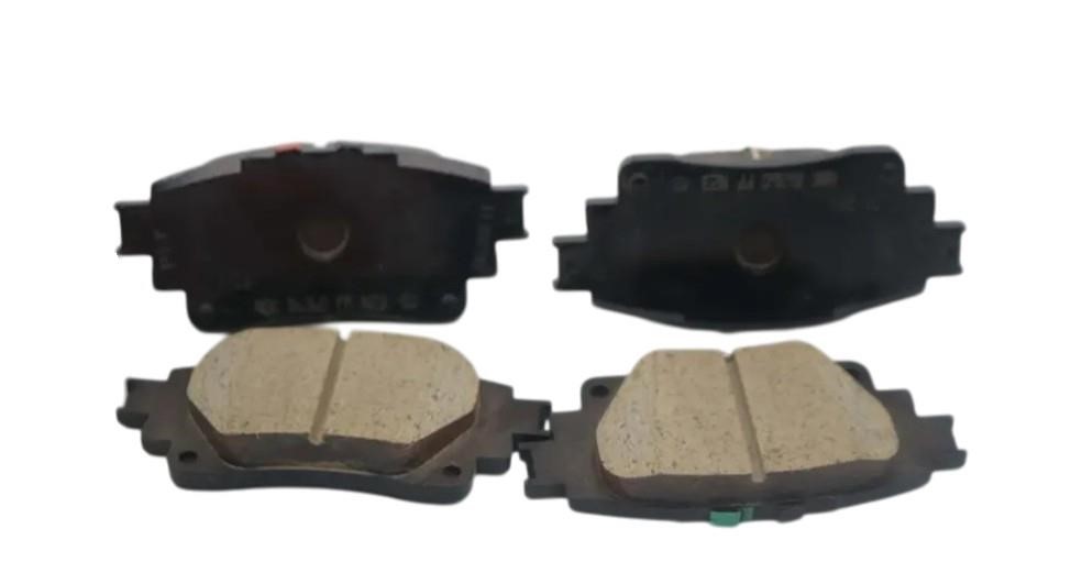 0446612162 Toyota Brake pad set