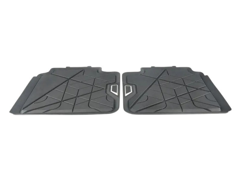 51475A56C43 BMW Mat set