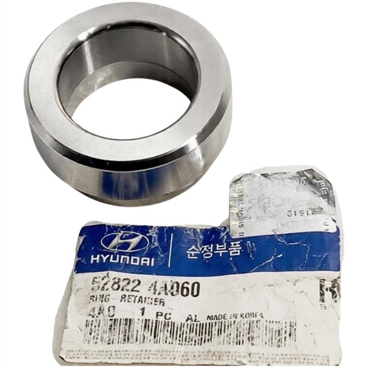 Wheel bearing Hyundai Galloper: 528224A060 Hyundai/Kia Wheel bearing kit