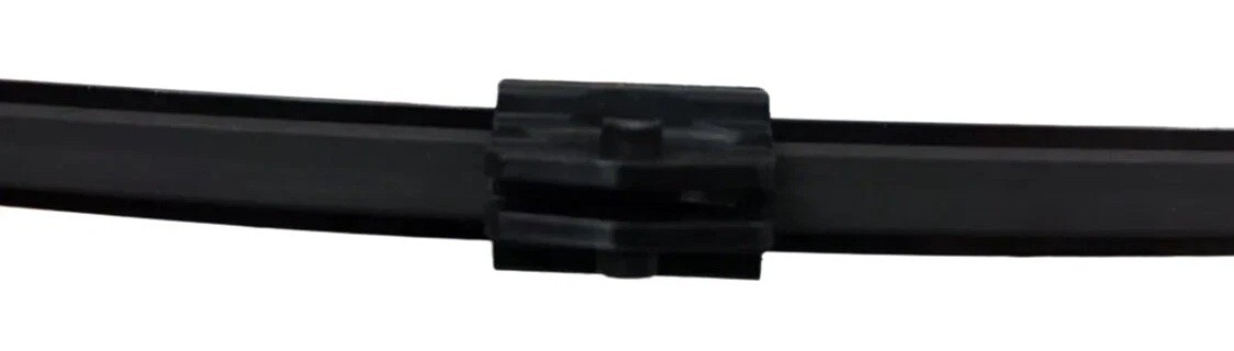Buy Mercedes A 447 820 33 00 at a low price in United Arab Emirates!