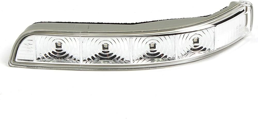 876132P000 Hyundai/Kia Turn signal repeater in left mirror